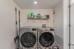 Tennyson Boho Stay • Fenced Yard • Pet-Friendly - Image 2