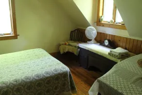 Slap af og forynge på dette rolige sommerhus i hjertet af det ubesværede område - Image 4
