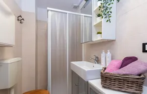 Apartamento vacacional | Cerca Estación de Turín Puerta Nueva - Image 4
