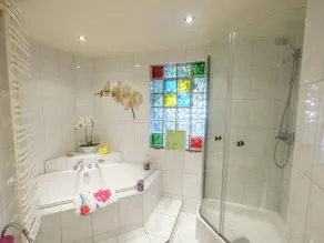 Apartamento vacacional con jardín | Vistas a la montaña - Image 4