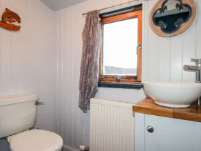 Jubilee Cottage, UIG - Image 2