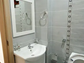 Hays Suites Hotel - Image 3