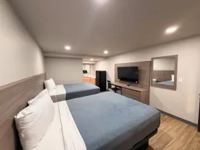 Economy Suites Springfield - Image 2