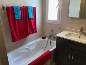 Villa med 4 soveværelser med fantastisk udsigt over havet og swimmingpoolen - Image 3