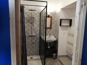 THE POPIÀ\" 2-bedroom apartment - Image 3