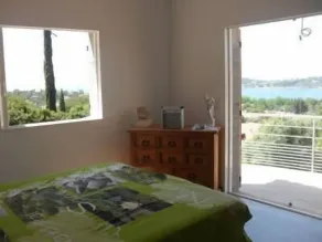 Panoramic ocean view at the foot of the Esterel Massif - Image 3