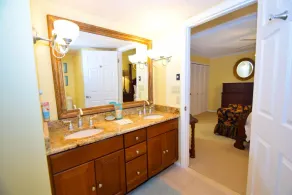 Harbour Island 304K condo - Image 2
