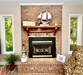 Lakefront Retreat – Perfect for Relaxation & Remote Work - Image 1