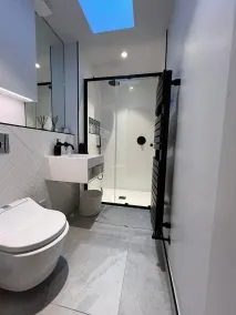 Stylish Modern London House. Extremely Private and Safe. - Image 4