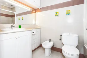 Appartement 'Preciosas Vistas En Es Grau' avec terrasse privée, Wi-Fi et climatisation - Image 4