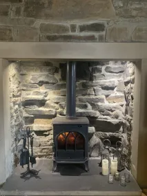 Teesdale holiday cottage, sleeps 4 + dog at Bank Top, Mickleton, Barnard Castle - Image 2