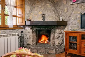 Country House 'Casa Raquel' with Mountain View, Private Terrace and Wi-Fi - Image 3