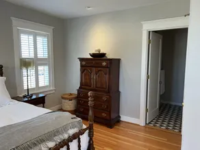 Salty Vons Waterfront Inn - Studio located in Coupeville Historic District - Image 3