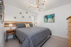Wellspring Townhome - King Bed Suite minutes from Texas A&M  - Image 5