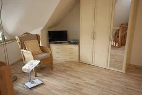 In the thatched-roof house, Germany - Image 5