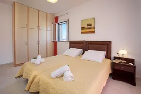 Maisonette  With Shared Pool, Sea And Mountain Views - Image 5