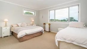 Coastal Retreat Inverloch Linen included free Wifi - Image 5