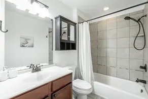 Townhome 1 mile from Erlanger Hospital & UTC Campus! - Image 5