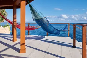 Timbuktu is a luxury 5 bedroom villa with stunning seaviews on the sea. - Image 5
