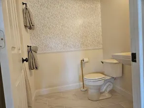 Name: Hill Crest<br>Private Setting. Heated Pool. 4 Minutes to Dreams Park  - Image 3
