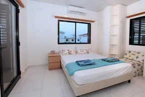 Green Bay Villa - Image 5