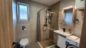 New!!! Lux apartmrnt 10min from beach. spacious, quiet, clean - Image 2