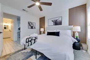 < 1 Mi to Historic McKinney: Modern Duplex w/ Yard - Image 4