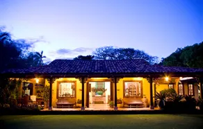 Luxury Tropical Nature Surrounded Retreat - Image 4