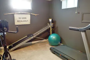 The Daphne l Luxury Home w/Hot Tub, Gym, Projector - Image 3