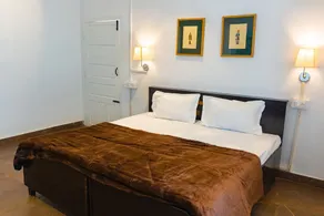 Luxury Villa 1km from Mall Road (Hampton Villa) - Image 5