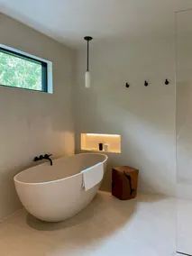Sag Harbor Sleeps 12 ……5 min drive to town. - Image 5
