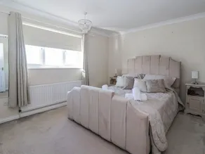 Thorntons House - Image 5