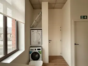 Spacious 3-Floor Holiday Home for 8 Guests - Image 3