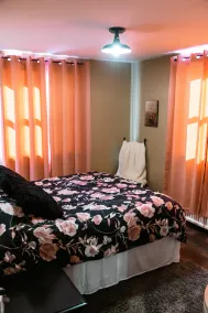 Grings Hill Guest House - Image 4