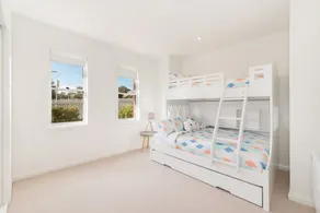 Beach Belle Queenscliff - Walk Everywhere - Free Wifi and Netflix - Image 5