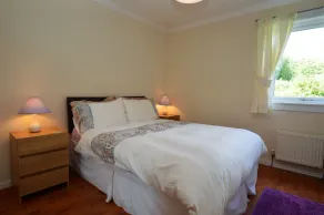 Open plan lodge with stunning views, near Dunoon, sleeps 4, pet friendly - Image 3