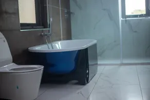 Premium Apartment in Accra with A City View And Rooftop Terrace - Image 5