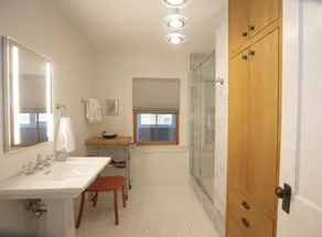 NEW!! ELEGANT VILLAGE HOME, refined & renewed - Image 5