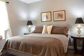 “The Suite”. at Chase Cottage - Private Entrance! Luxury accommodations. - Image 4