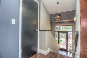 Bend Mountain Modern - 2000 SF w/spa, top deck, firepit, AC - Image 3