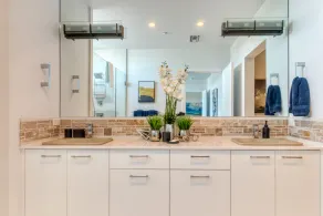 Luxury 2BR Condo in Bend’s Old Mill District - Image 4