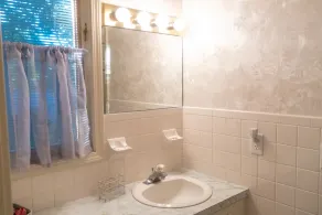 Spectacular panoramic mountain views!  3 king suites, hike, bike, swim, paddle - Image 5