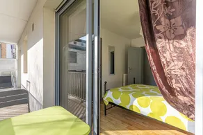 Holiday Apartment \"Appartement vue mer Arcachon\" with Sea View, Balcony & Wi-Fi - Image 5