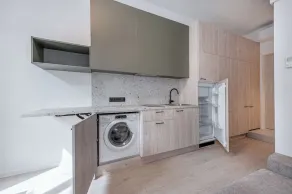P-ONE APARTMENTS - Self Check-in - Image 2
