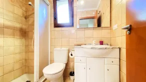 Quiet and cozy villa near the beach - Image 3