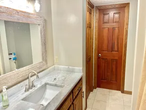 Updated lake house on beautiful Bear Creek!  - Image 3