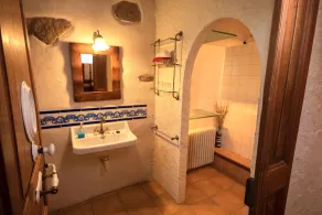 Small Cottage 15 people, communal pool, barbecue, Costa Brava at 17 km - Image 5