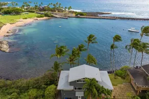 Kauai Bay House – Oceanfront w/ A/C & PBAC - Image 5
