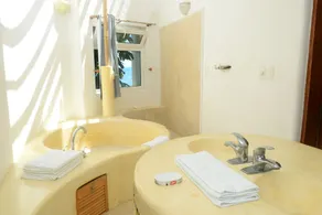 Smukke 4 soveværelser Beach House på et privat og fredeligt sted i Cancun - Image 2