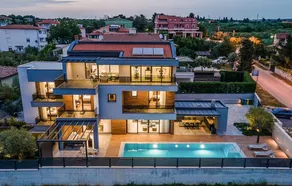 Awesome Home In Fazana - Image 3